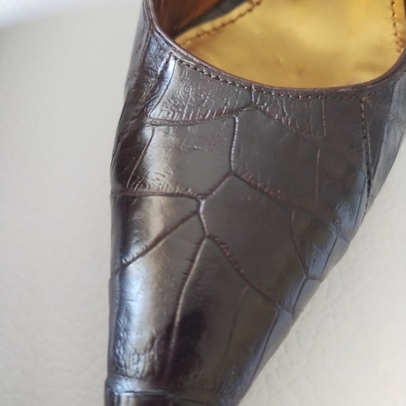 DOLCE GABBANA DARK BROWN SLINGBACK PUMP'S POINTED - Picture 2 of 13